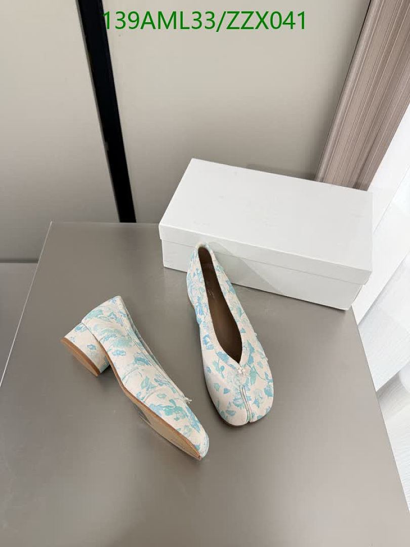 MM6-Women Shoes Code: ZZX041 $: 139USD