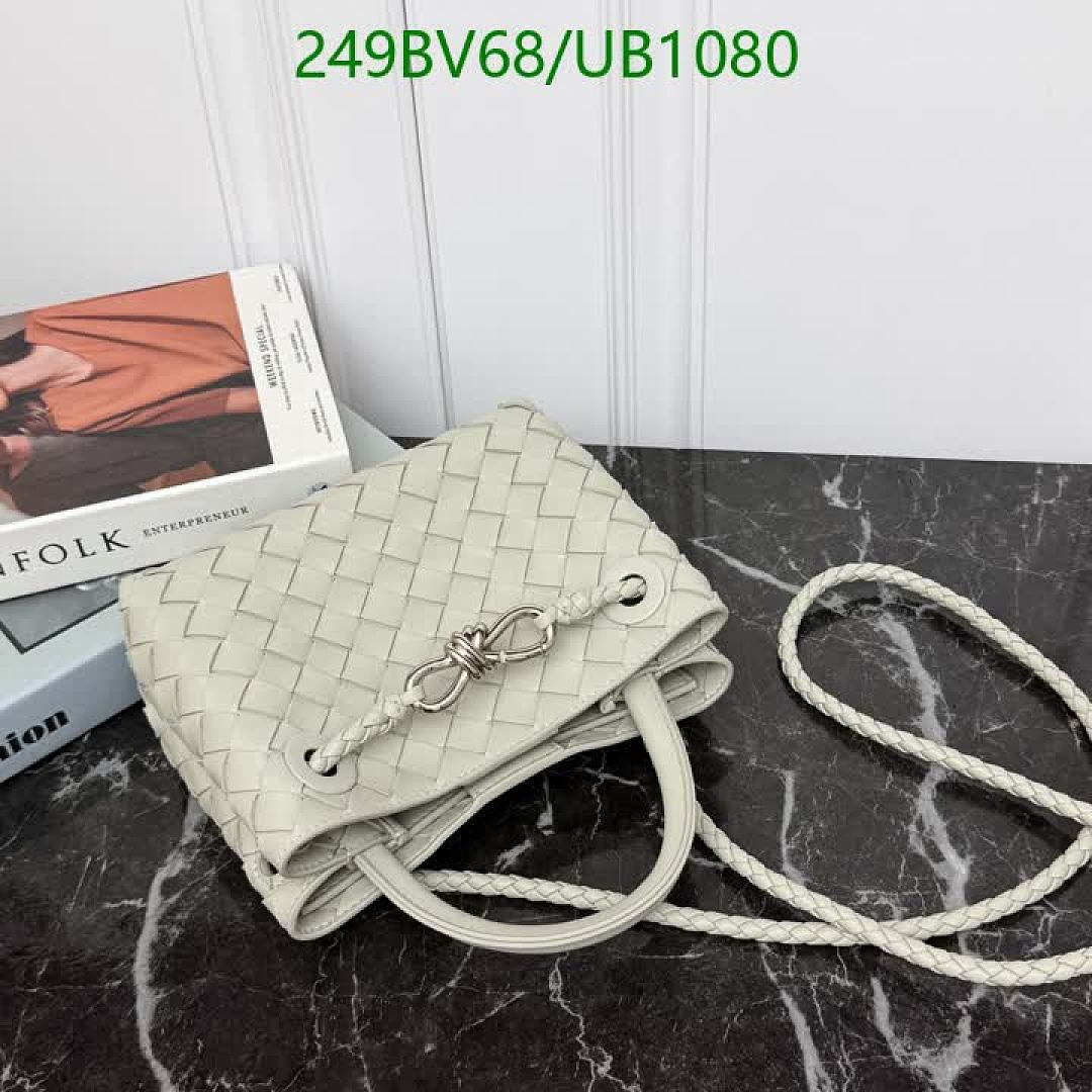 BV-BagsMirror Quality Code: UB1080 $: 249USD