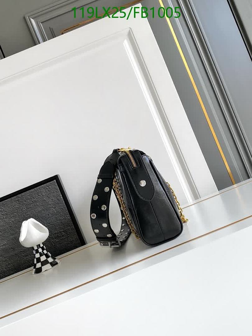 Valentino-Bags4A Quality Code: FB1005 $: 119USD