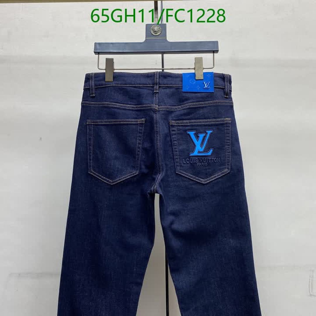 LV-Clothing Code: FC1228 $: 65USD
