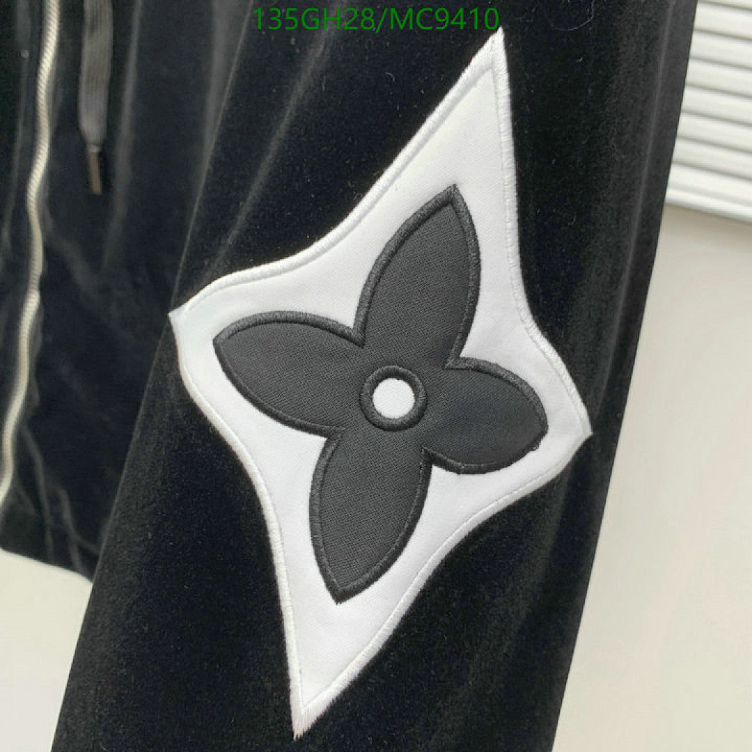 LV-Clothing Code: MC9410 $: 135USD