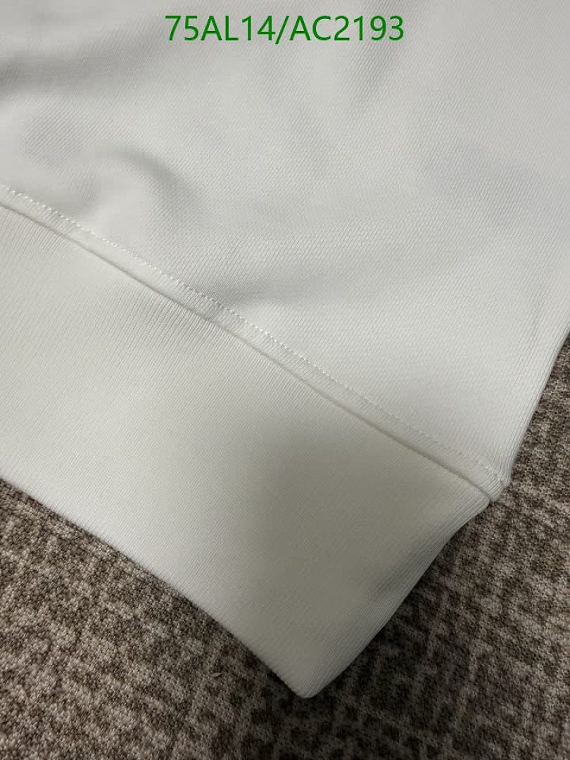 Burberry-Clothing Code: AC2193 $: 75USD