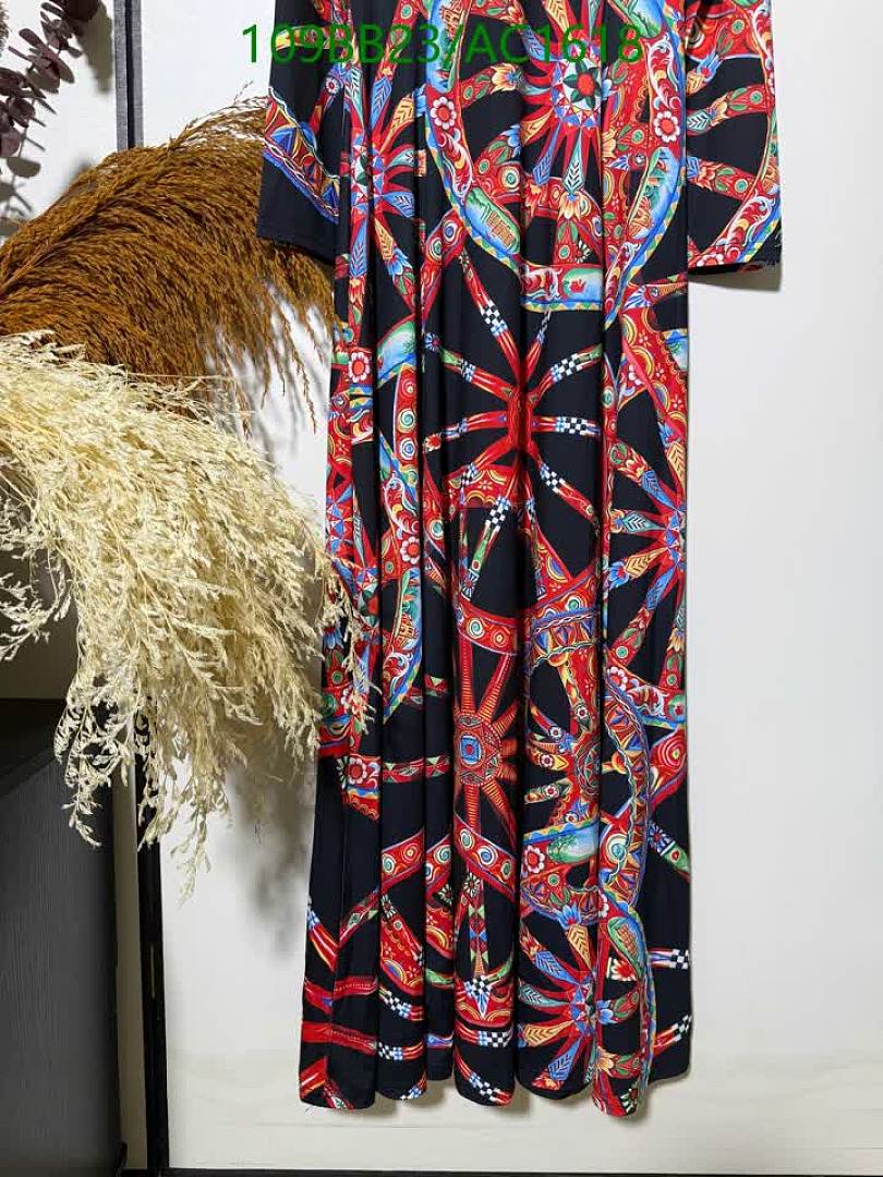 D&G-Clothing Code: AC1618 $: 109USD