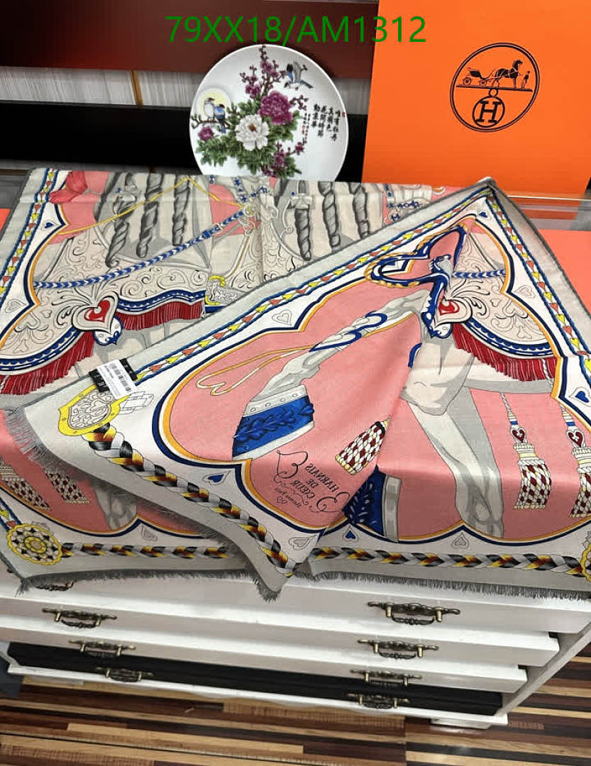 Hermes-Scarves Code: AM1312 $: 79USD