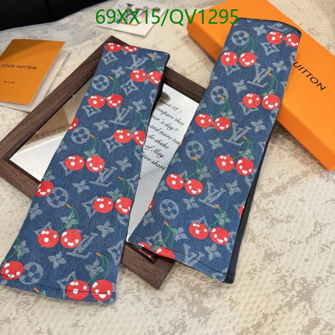 LV-Gloves Code: QV1295 $: 69USD