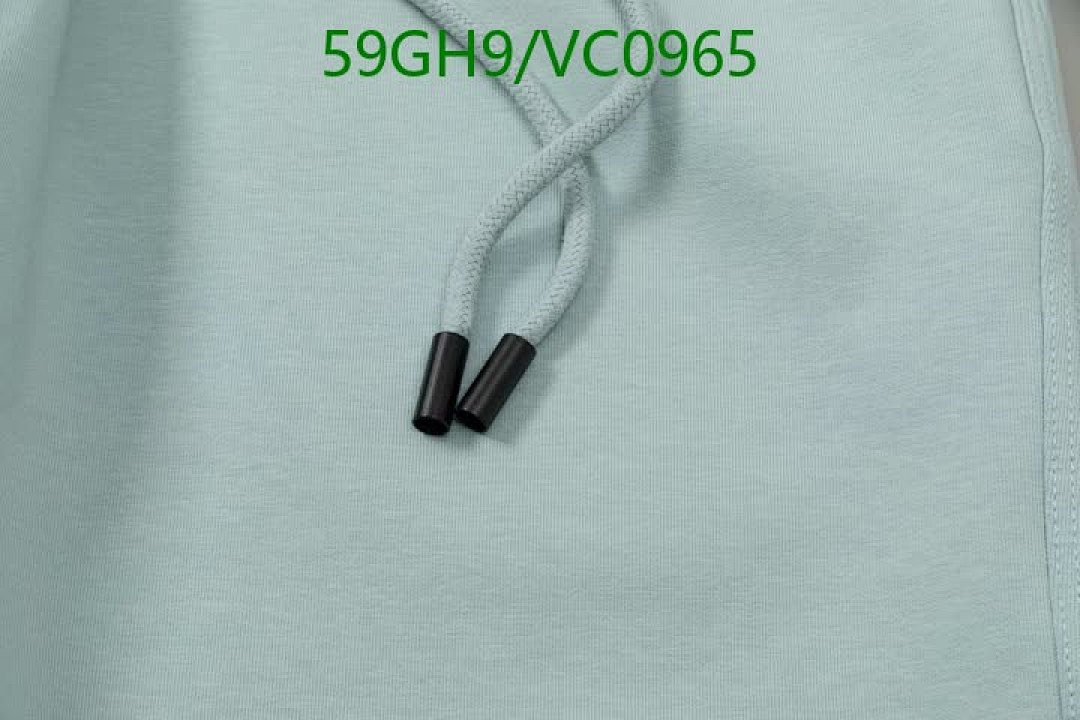 Burberry-Clothing Code: VC0965 $: 59USD