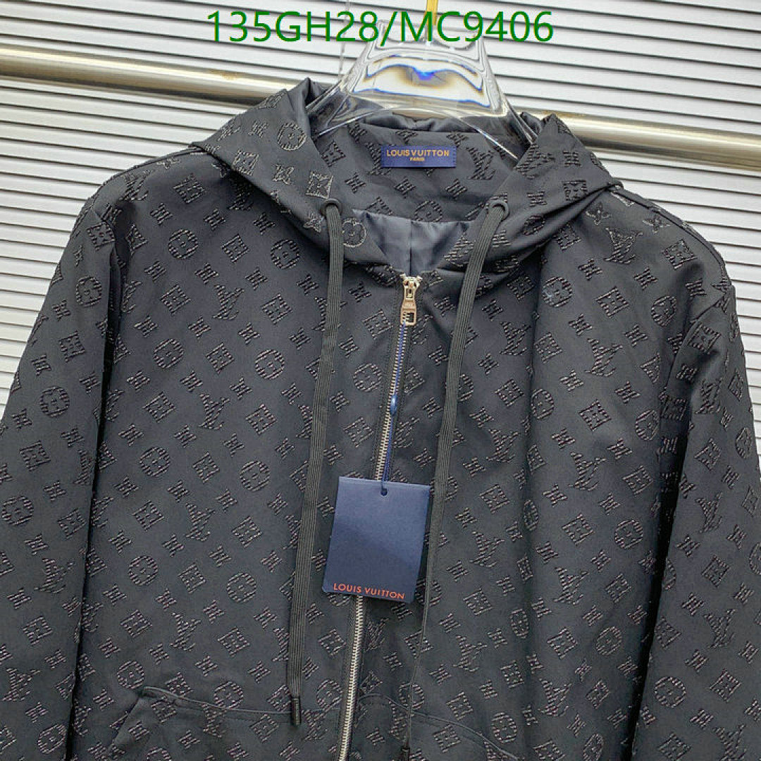 LV-Clothing Code: MC9406 $: 135USD