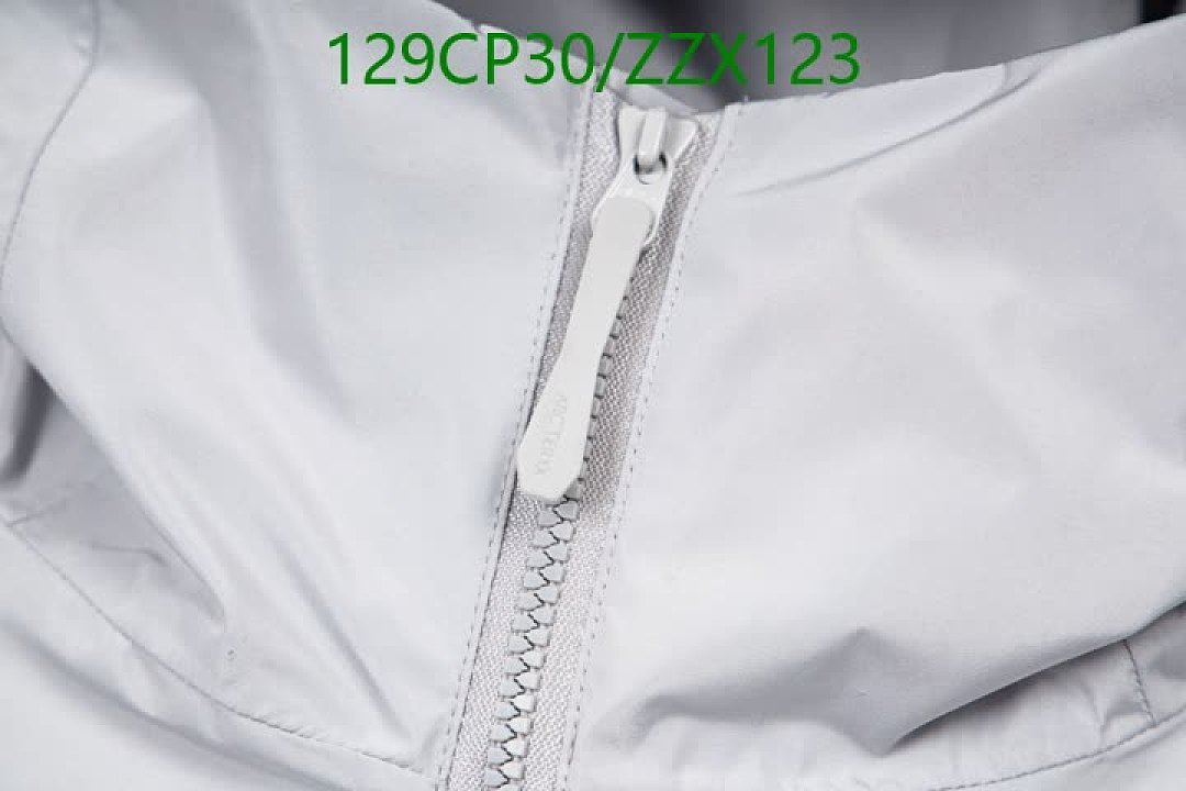 Arcteryx-Clothing Code: ZZX123 $: 129USD