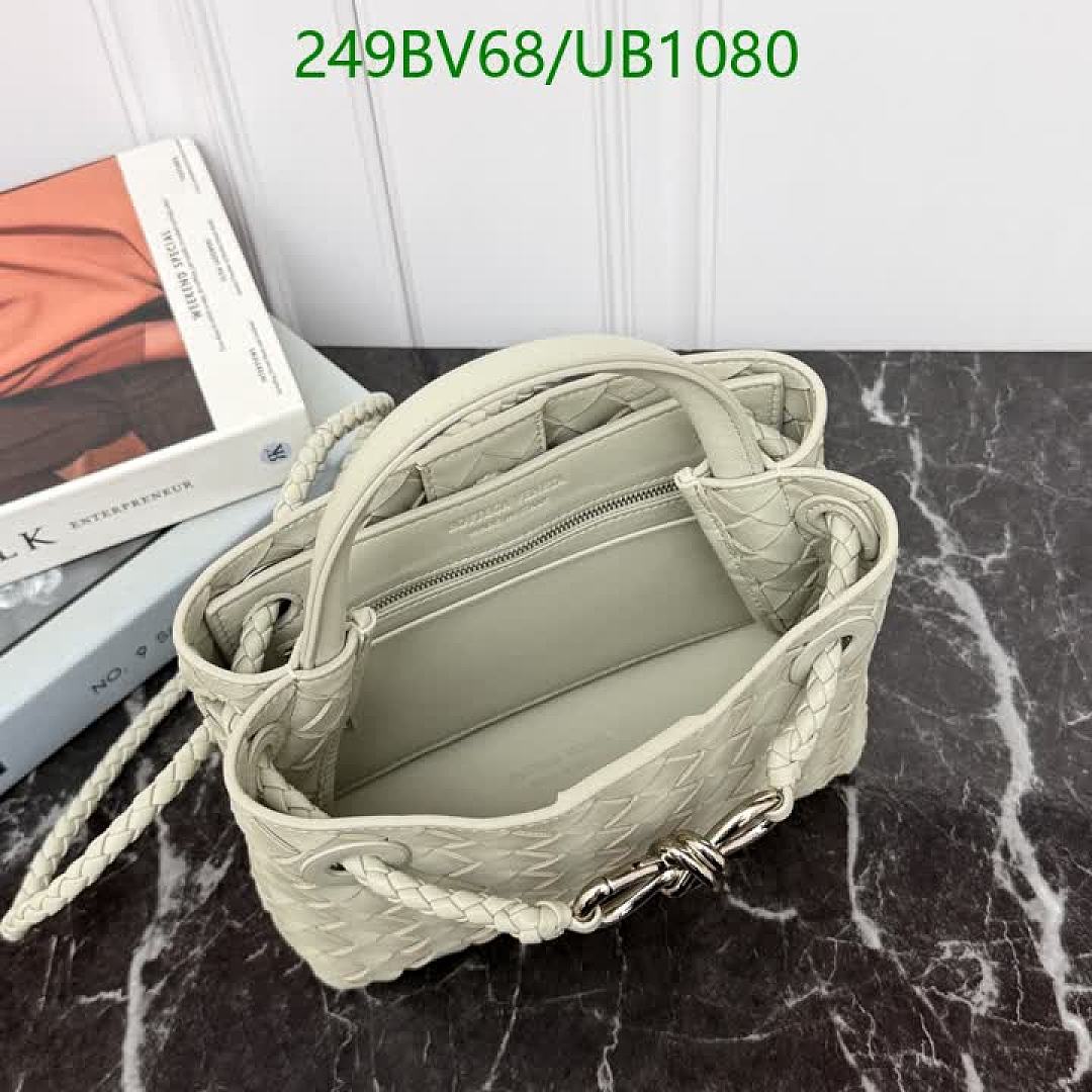 BV-BagsMirror Quality Code: UB1080 $: 249USD