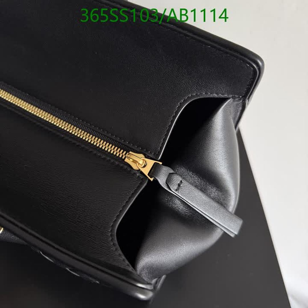 BV-BagsMirror Quality Code: AB1114 $: 365USD
