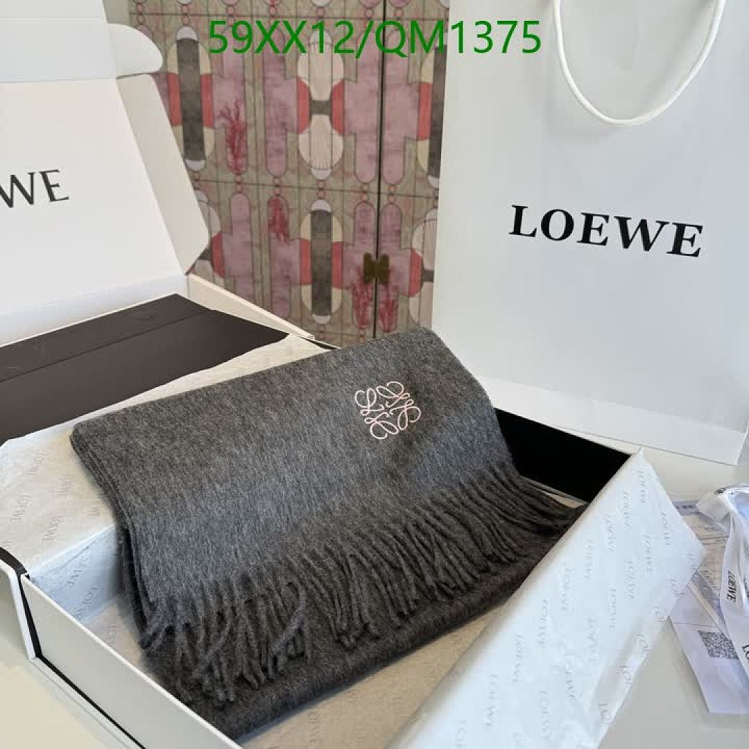 Loewe-Scarves Code: QM1375 $: 59USD