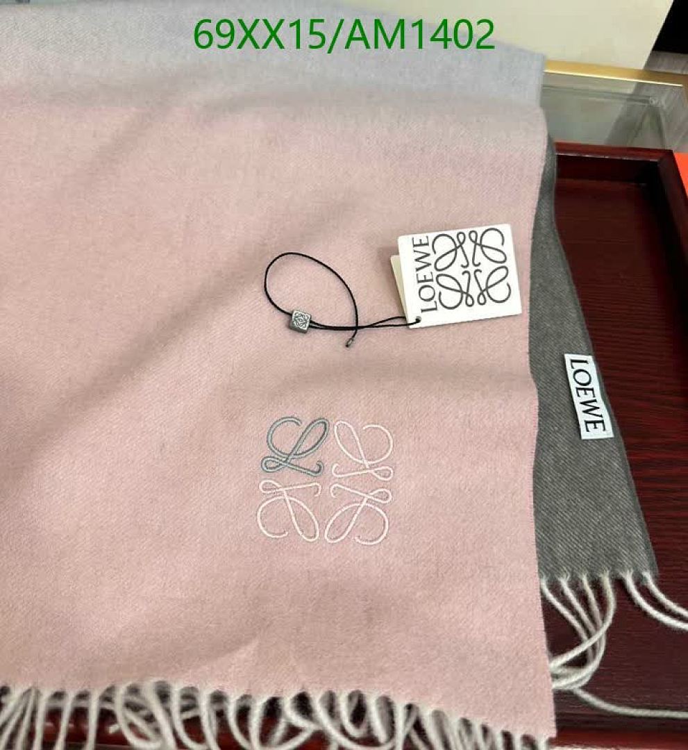 Loewe-Scarves Code: AM1402 $: 69USD