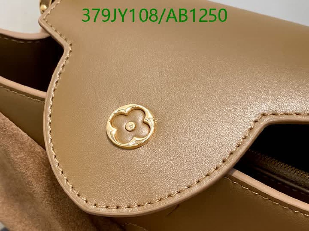 LV-BagsMirror Quality Code: AB1250 $: 379USD