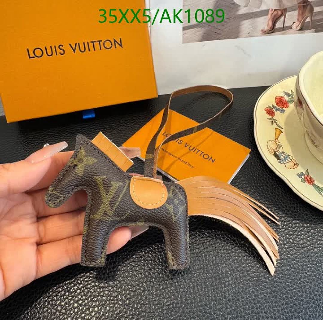 LV-Keychains & Charms Code: AK1089 $: 35USD