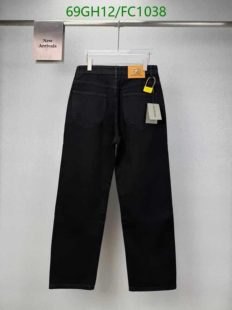 Balenciaga-Clothing Code: FC1038 $: 69USD