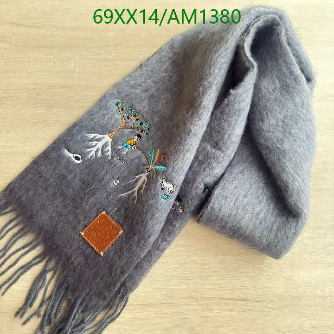 Loewe-Scarves Code: AM1380 $: 69USD