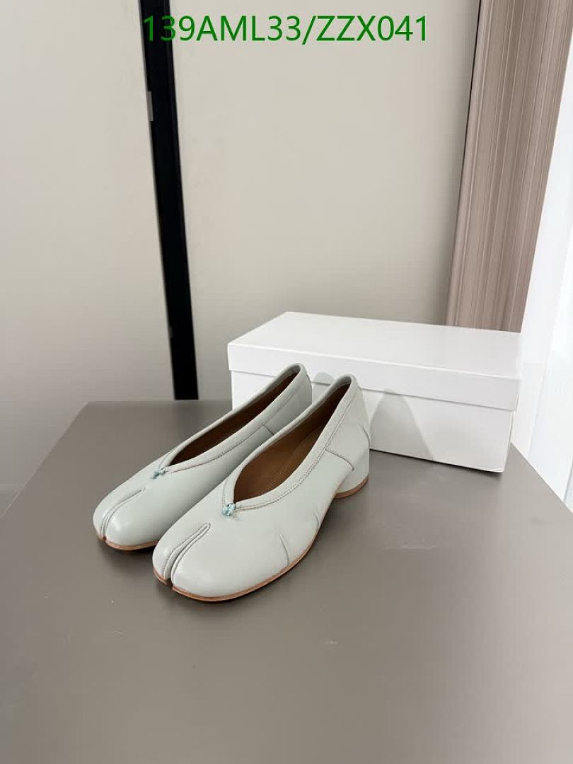 MM6-Women Shoes Code: ZZX041 $: 139USD