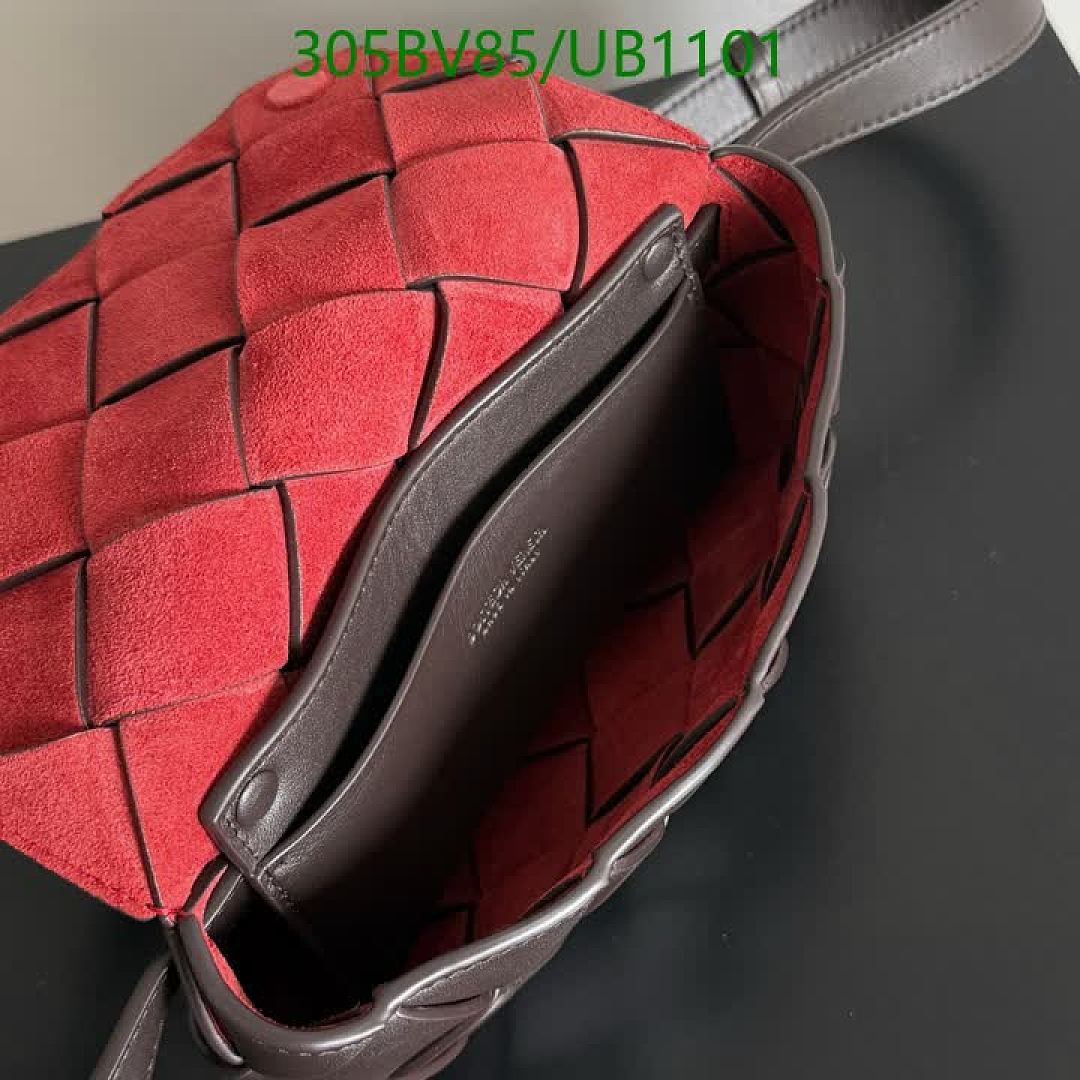 BV-BagsMirror Quality Code: UB1101 $: 305USD
