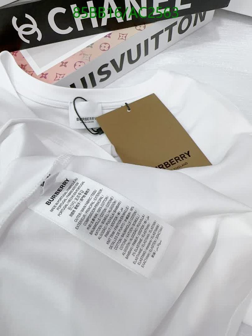 Burberry-Clothing Code: AC2563 $: 85USD