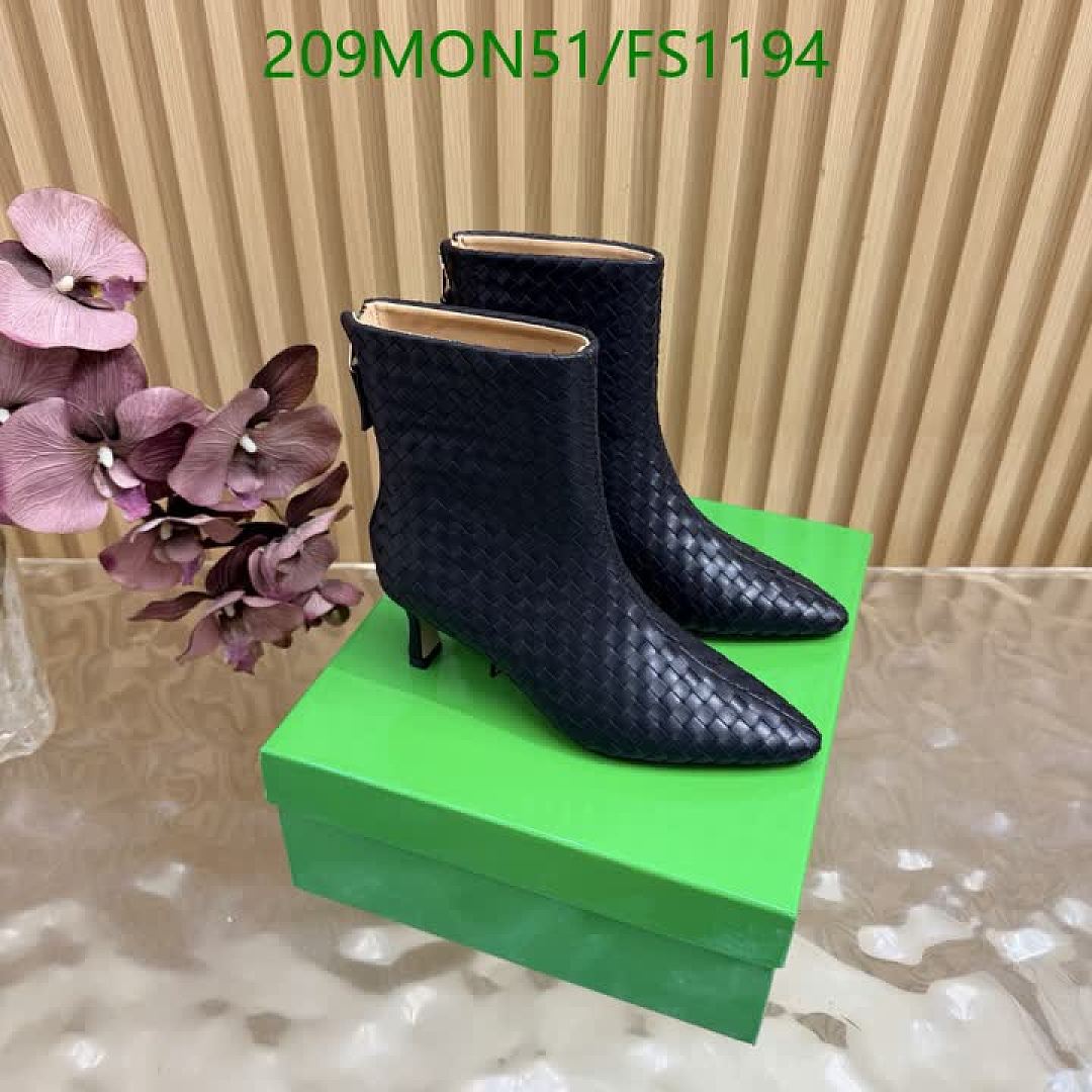 BV-Women Shoes Code: FS1194 $: 209USD