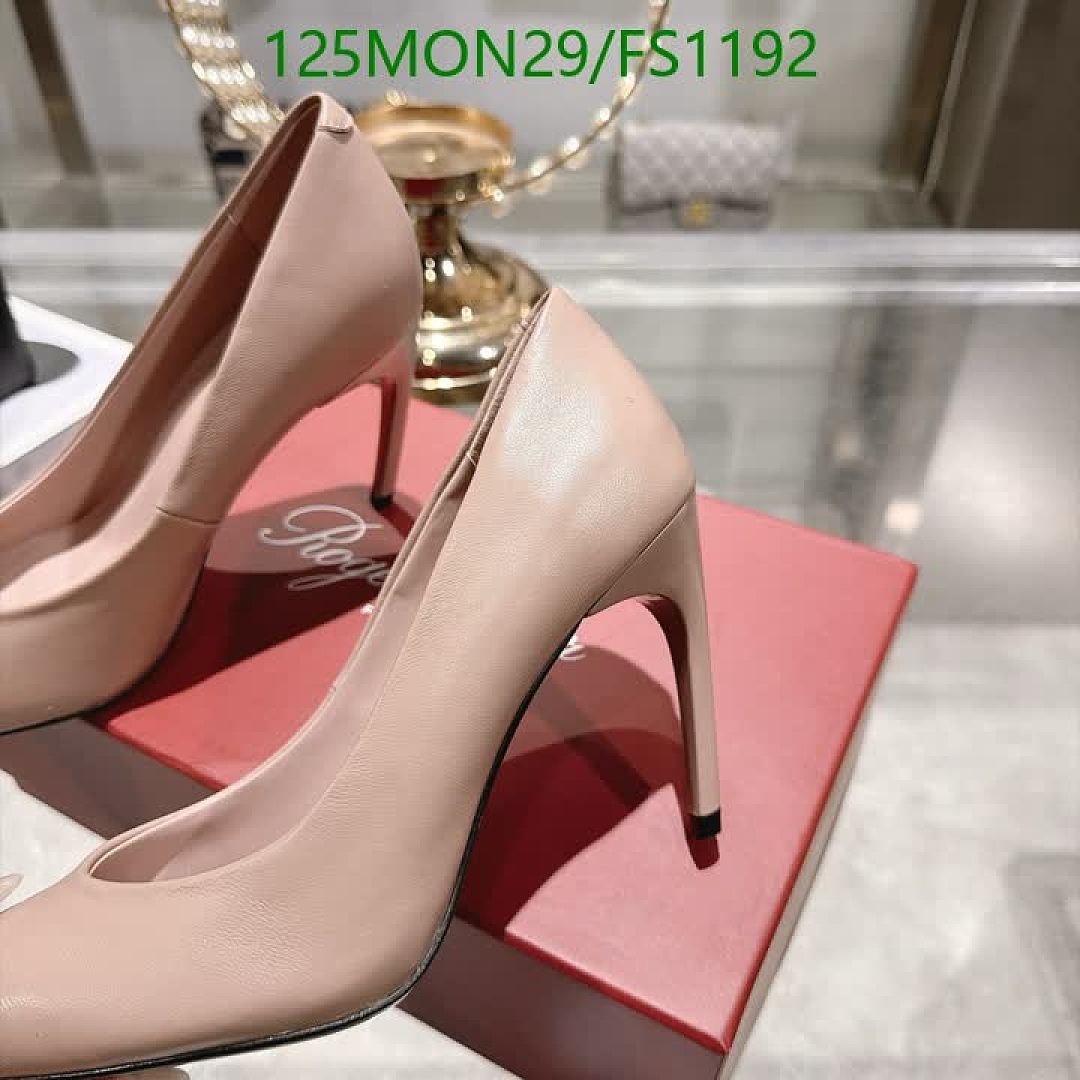 Roger Vivier-Women Shoes Code: FS1192 $: 125USD