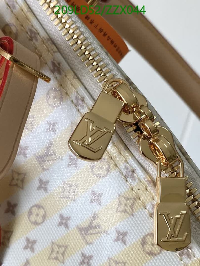 LV-BagsMirror Quality Code: ZZX044 $: 209USD