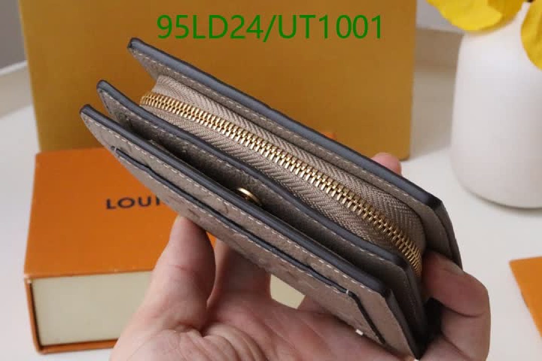 LV-WalletsMirror Quality Code: UT1001 $: 95USD