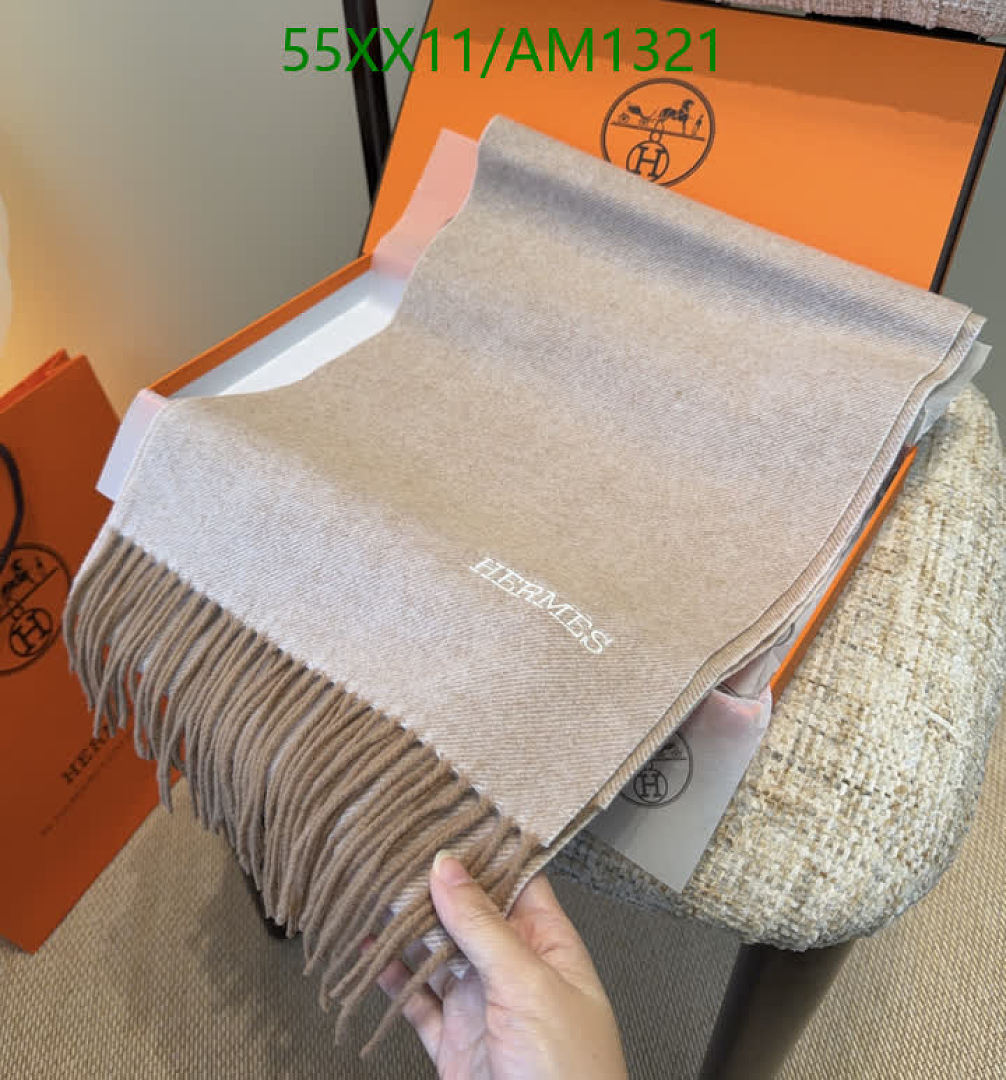 Hermes-Scarves Code: AM1321 $: 55USD