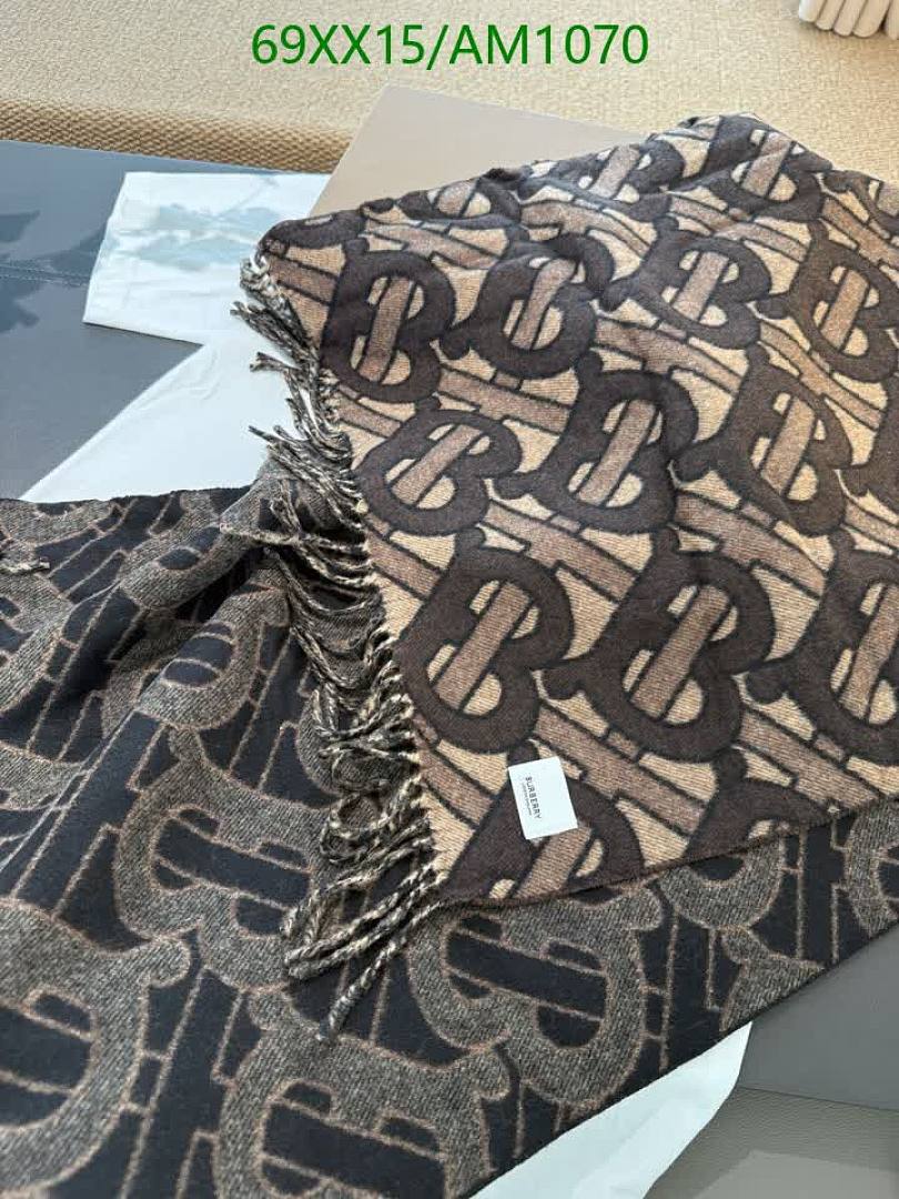 Burberry-Scarves Code: AM1070 $: 69USD