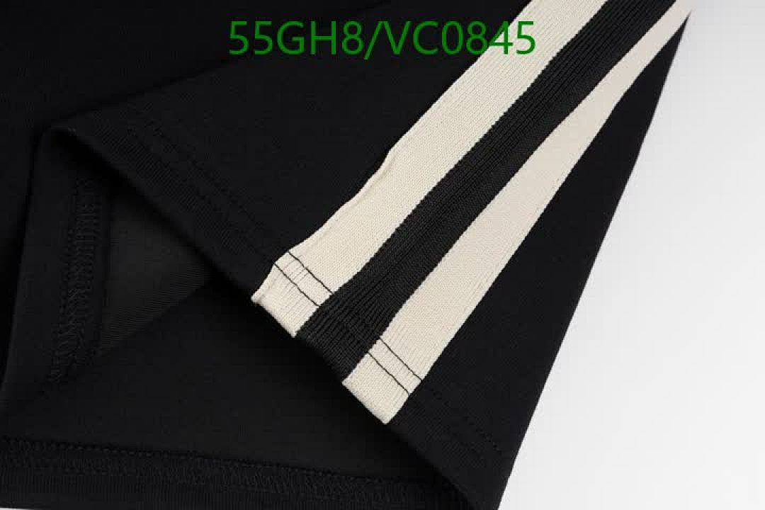 LV-Clothing Code: VC0845 $: 55USD