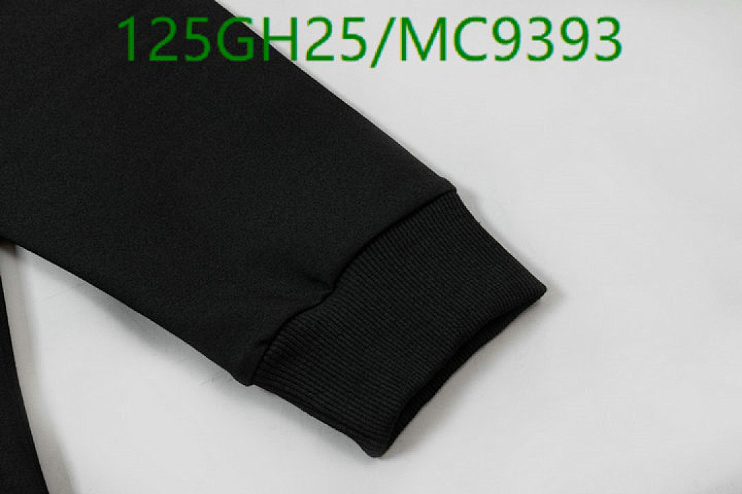 LV-Clothing Code: MC9393 $: 125USD
