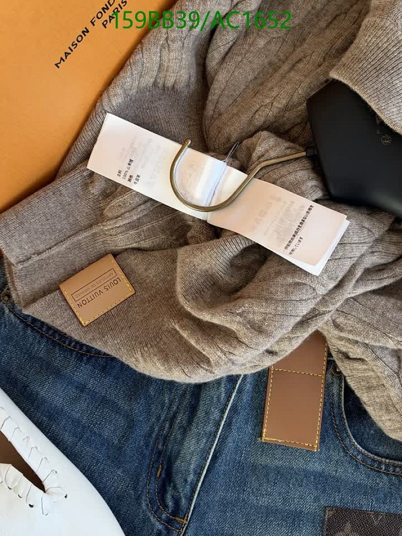 LV-Clothing Code: AC1652 $: 159USD