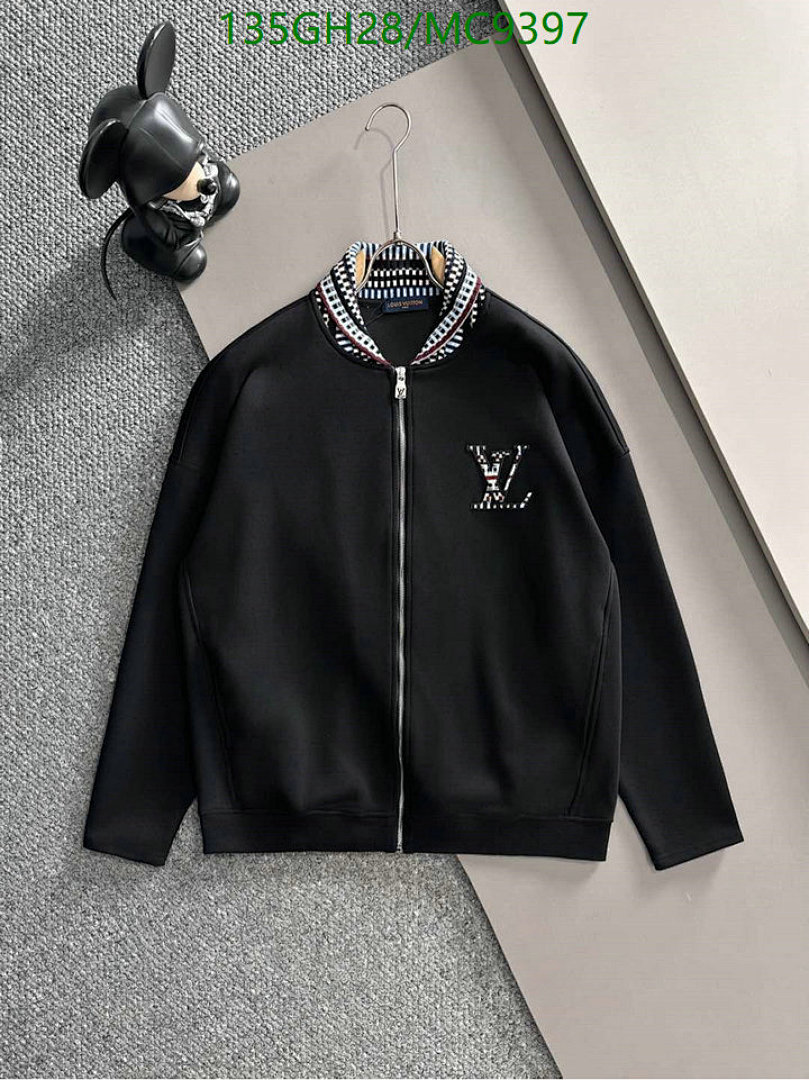 LV-Clothing Code: MC9397 $: 135USD