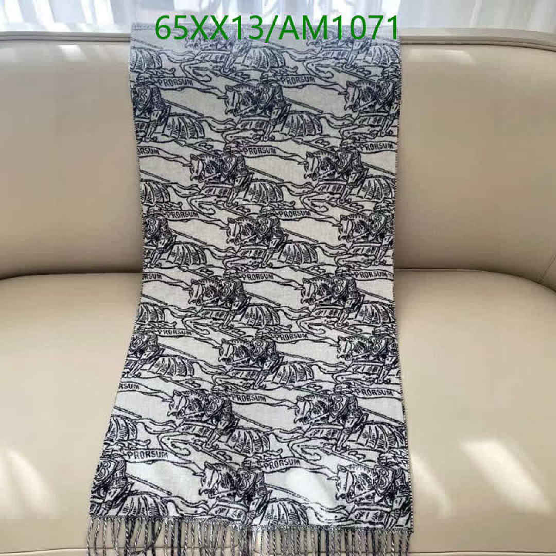 Burberry-Scarves Code: AM1071 $: 65USD
