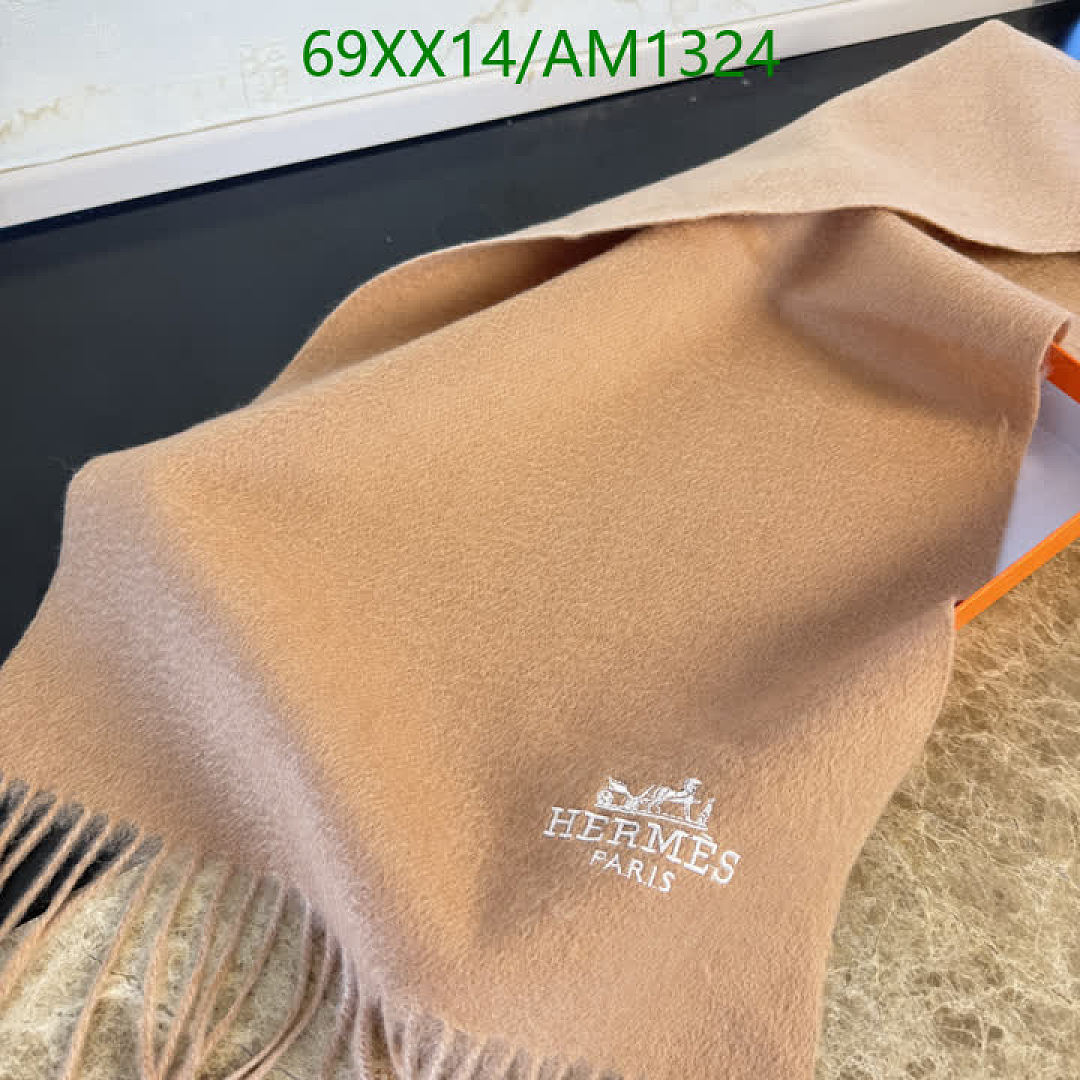 Hermes-Scarves Code: AM1324 $: 69USD