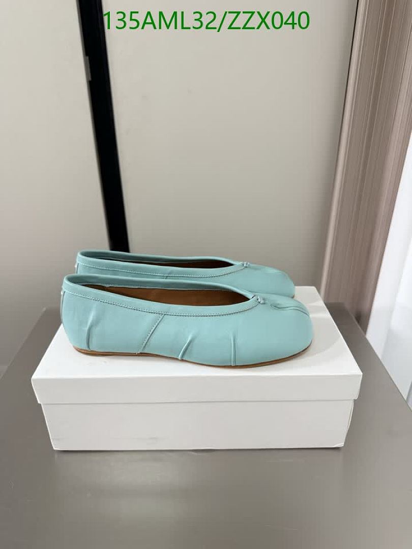 MM6-Women Shoes Code: ZZX040 $: 135USD