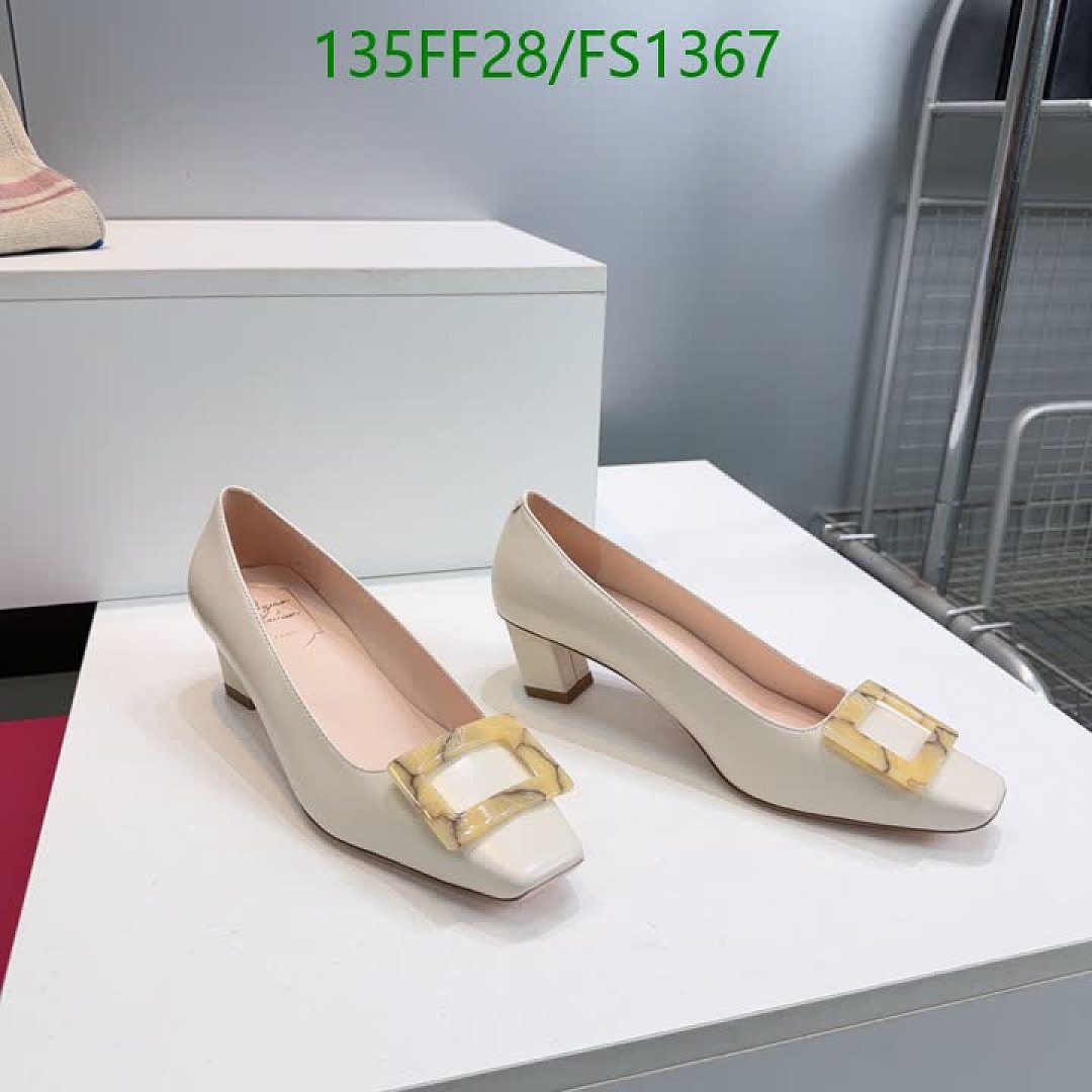 Roger Vivier-Women Shoes Code: FS1367 $: 135USD