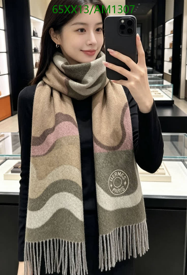 Hermes-Scarves Code: AM1307 $: 65USD