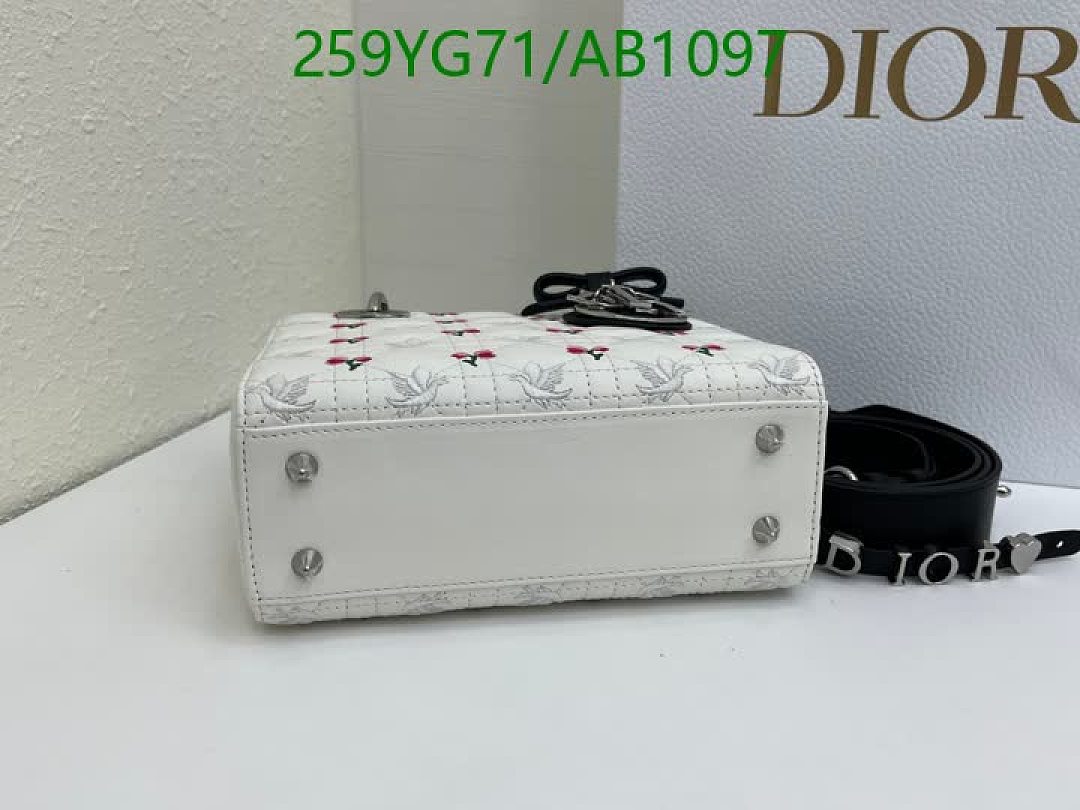 Dior-BagsMirror Quality Code: AB1097 $: 259USD
