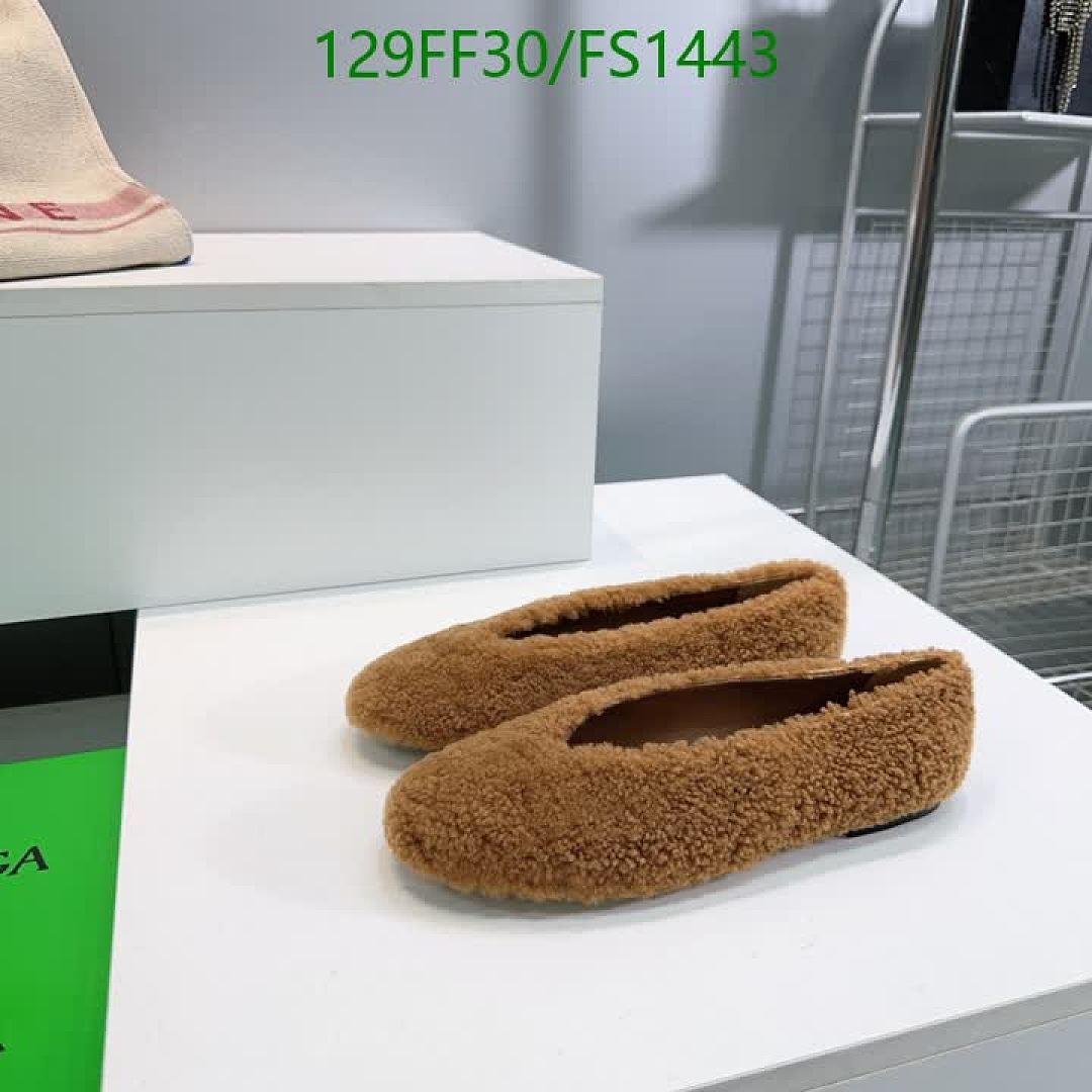 BV-Women Shoes Code: FS1443 $: 129USD