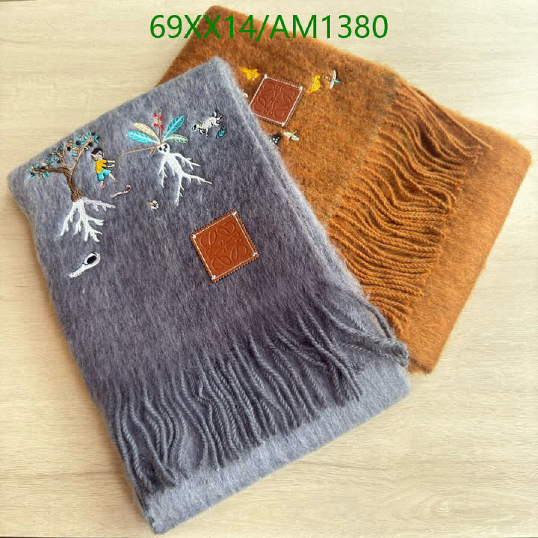 Loewe-Scarves Code: AM1380 $: 69USD