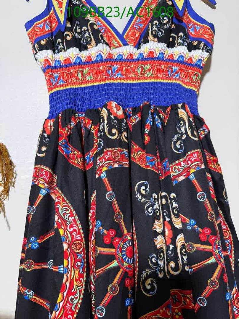 D&G-Clothing Code: AC1608 $: 109USD