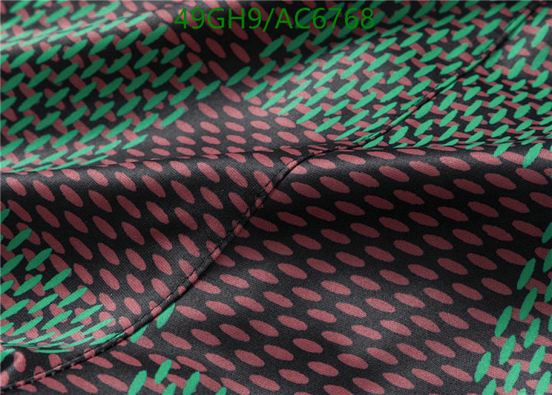 LV-Clothing Code: AC6768 $: 49USD