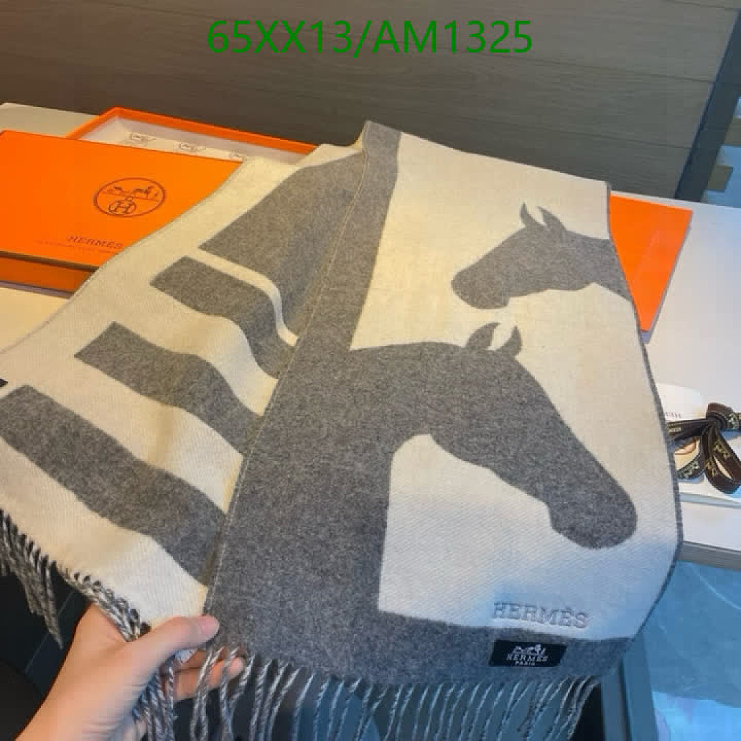 Hermes-Scarves Code: AM1325 $: 65USD