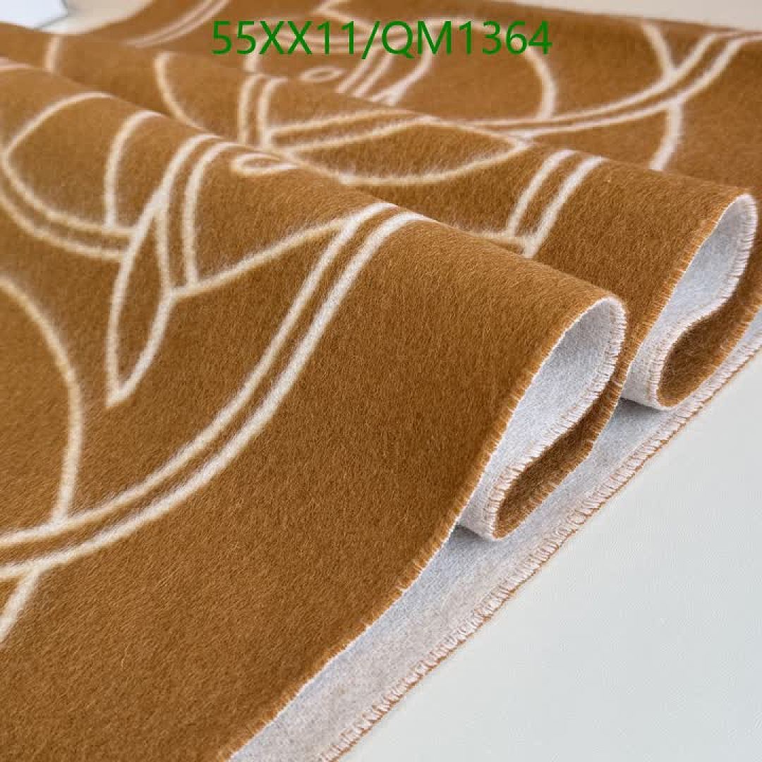 Hermes-Scarves Code: QM1364 $: 55USD