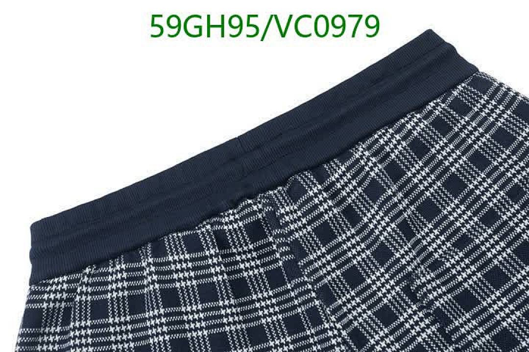 Burberry-Clothing Code: VC0979 $: 59USD