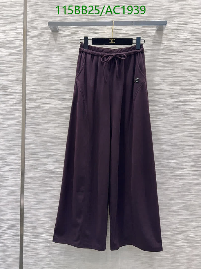 Chanel-Clothing Code: AC1939 $: 115USD