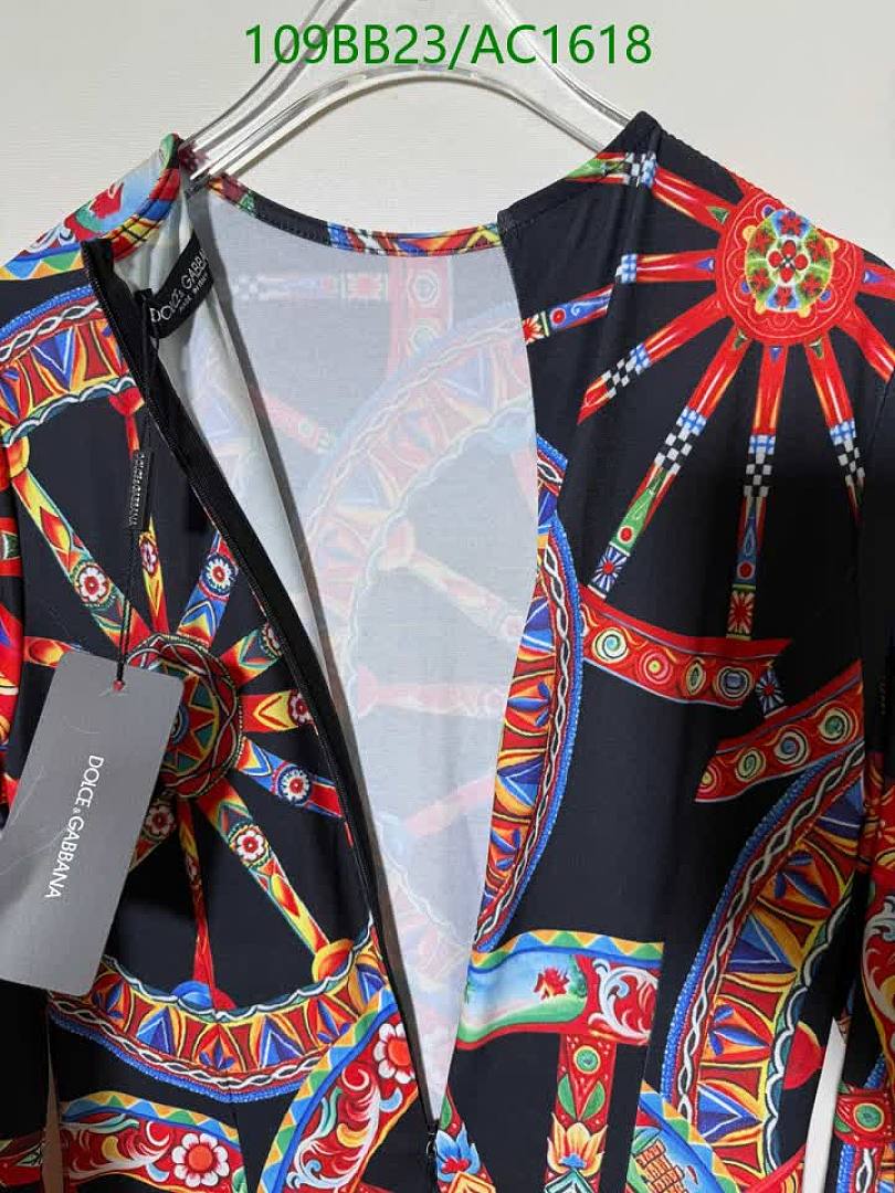 D&G-Clothing Code: AC1618 $: 109USD