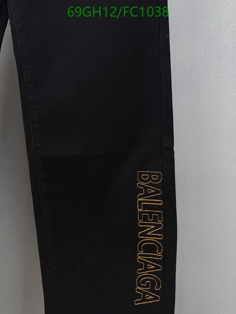Balenciaga-Clothing Code: FC1038 $: 69USD