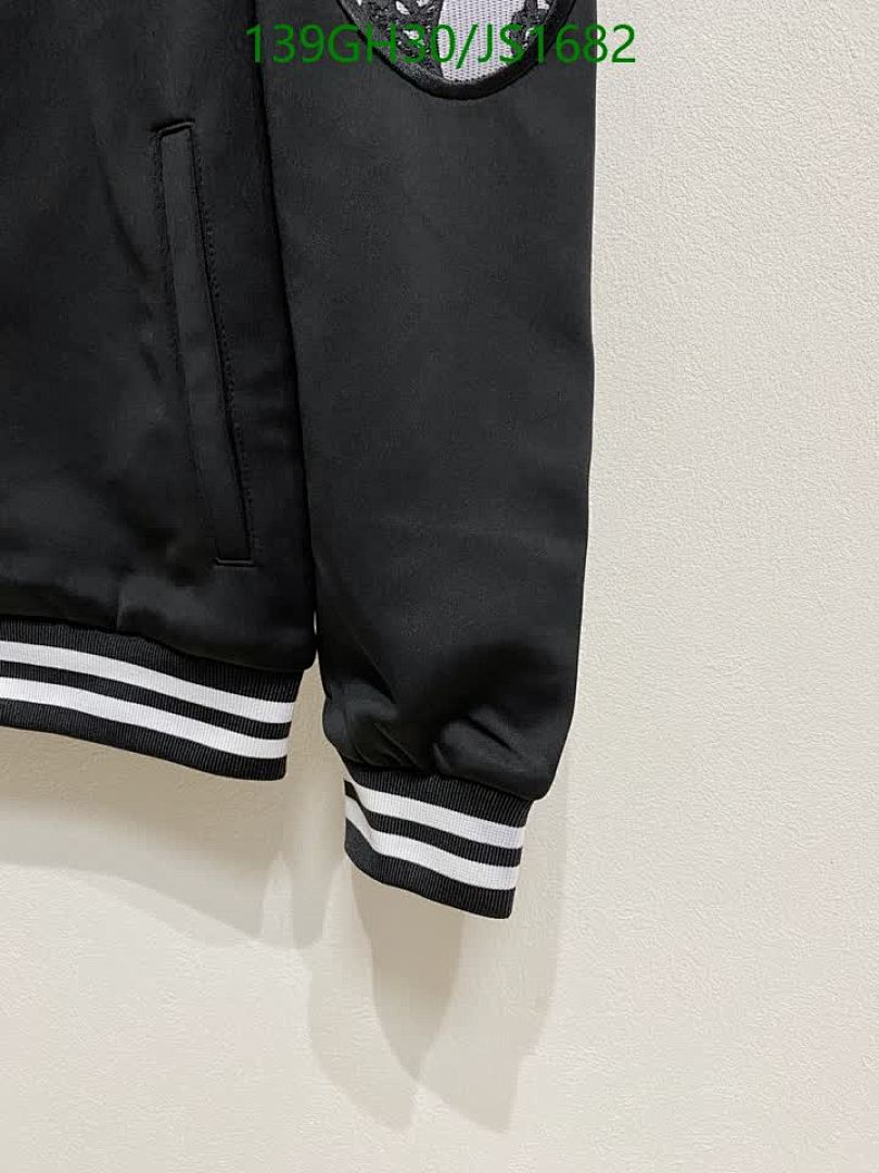 LV-Clothing Code: JS1682 $: 139USD